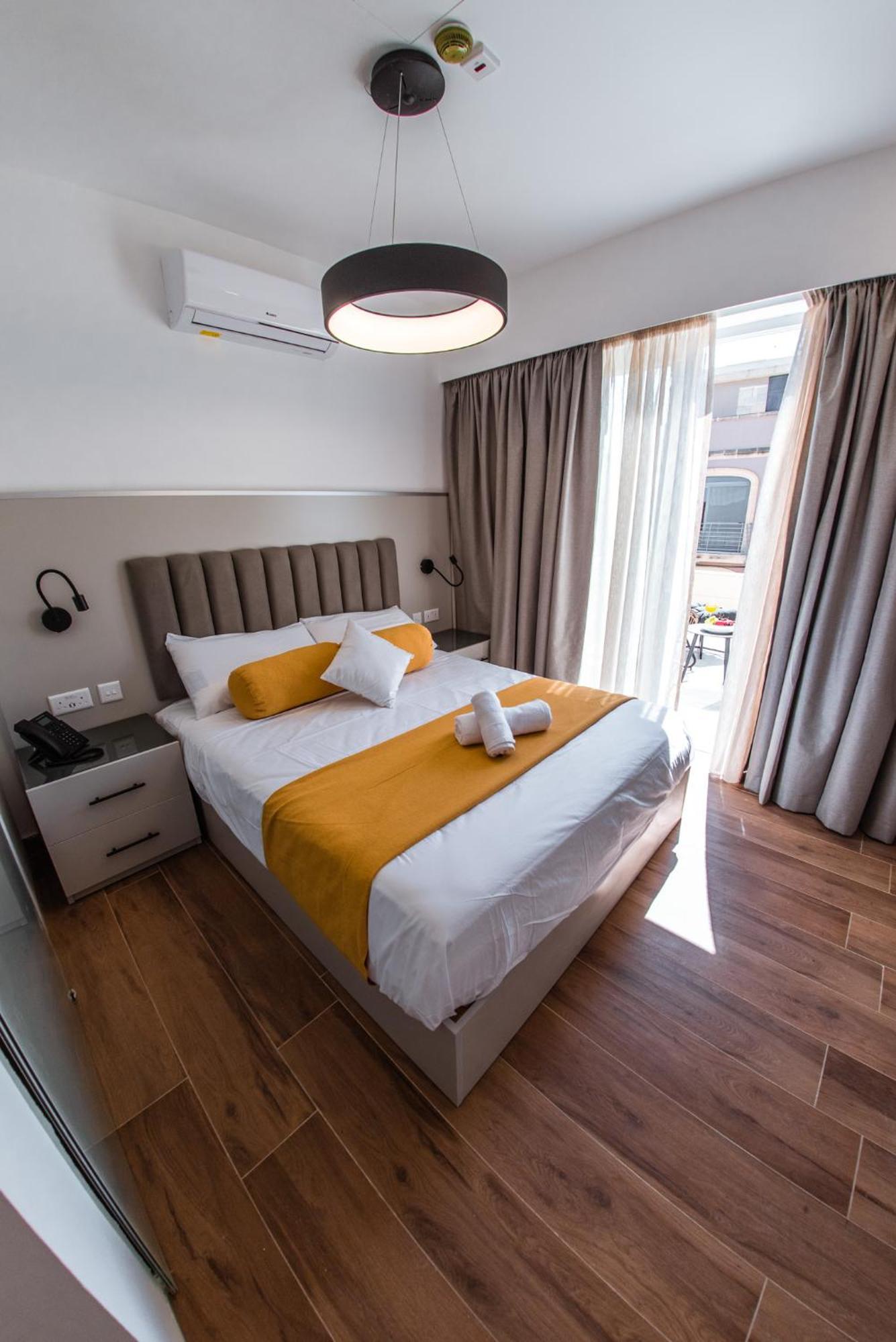 City Stay B&B Bed & Breakfast *